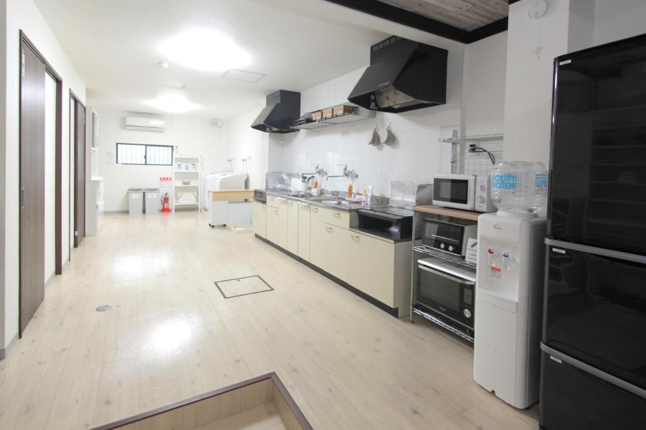 Guest House Futaba Osaka Exterior photo